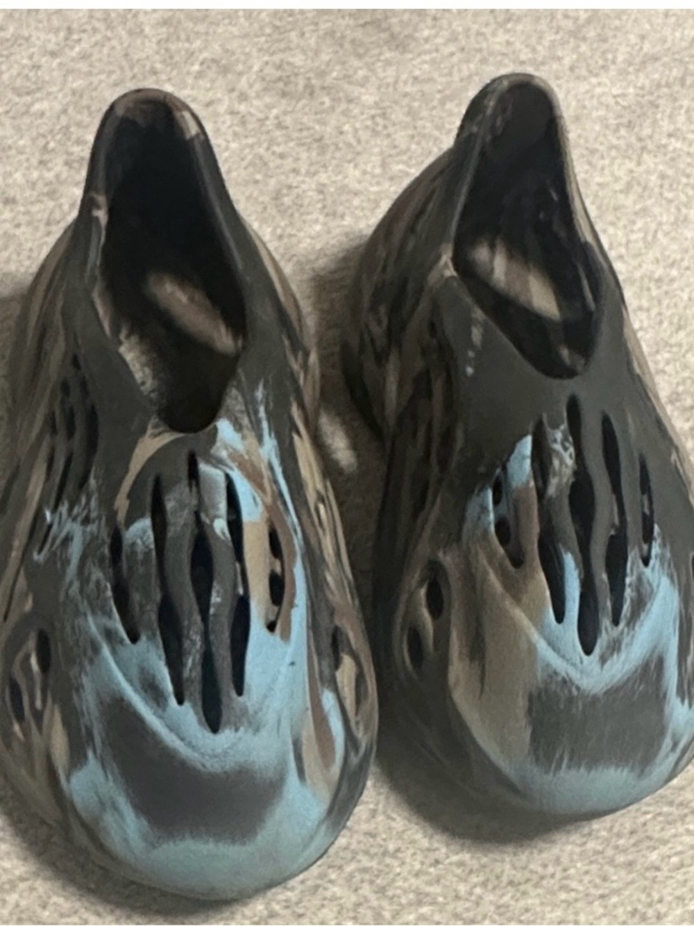 Yeezy Foam Runner MX Cinder